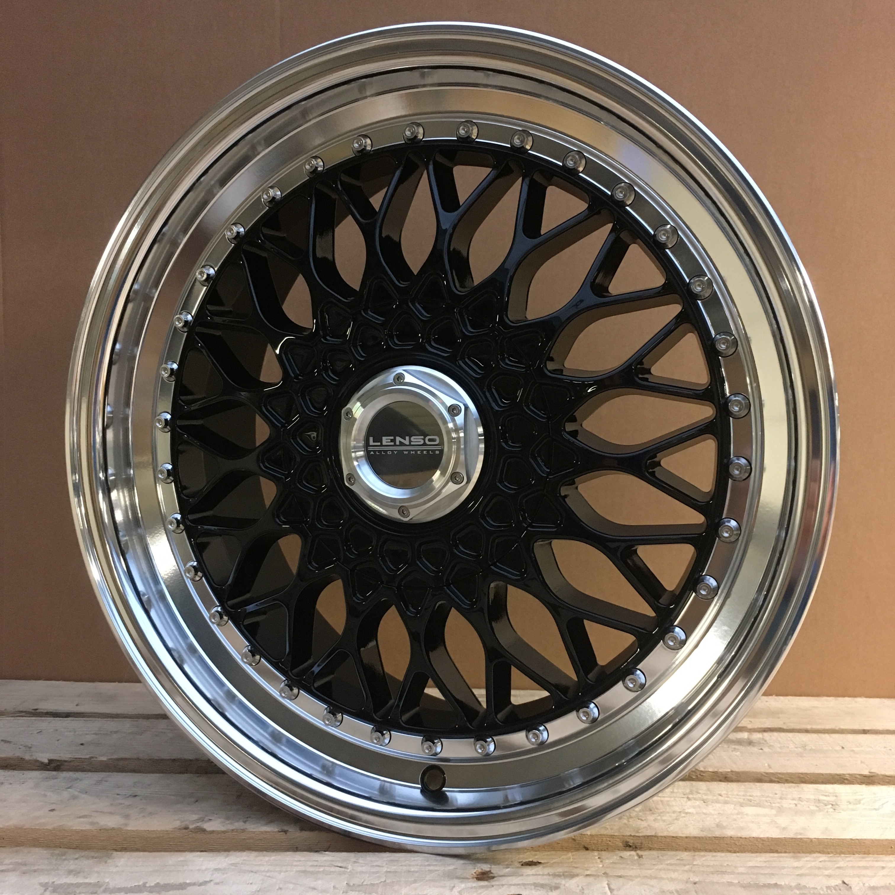 Lenso BSX Zwart - Wheelpower B.V.