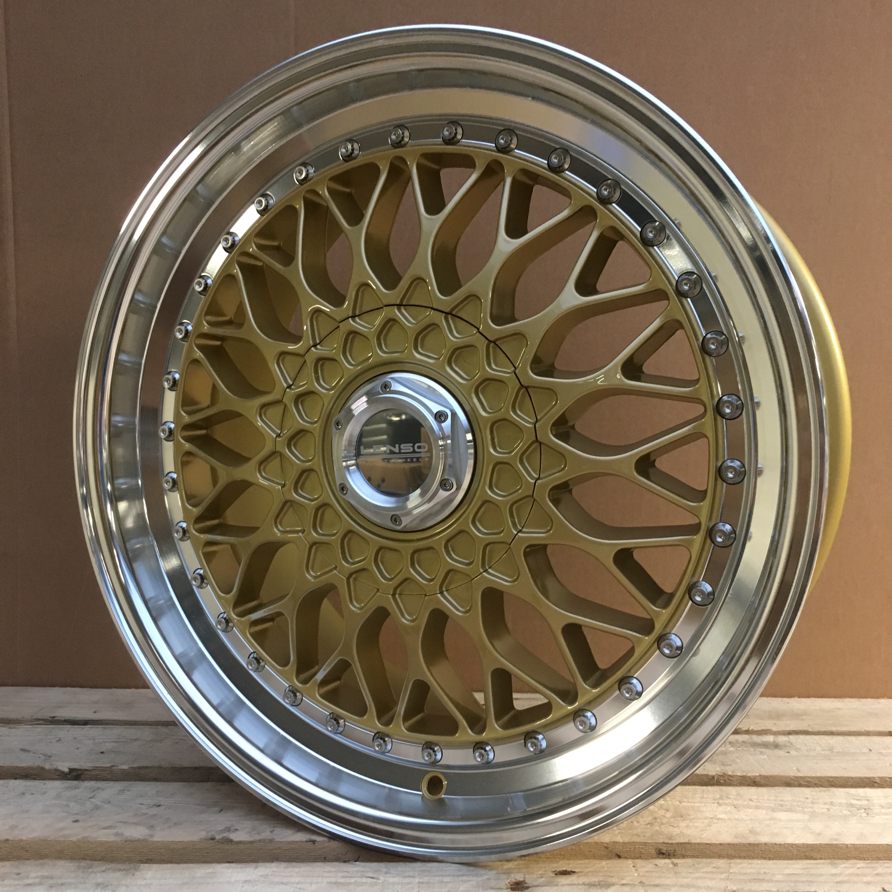 Lenso BSX Goud - Wheelpower B.V.